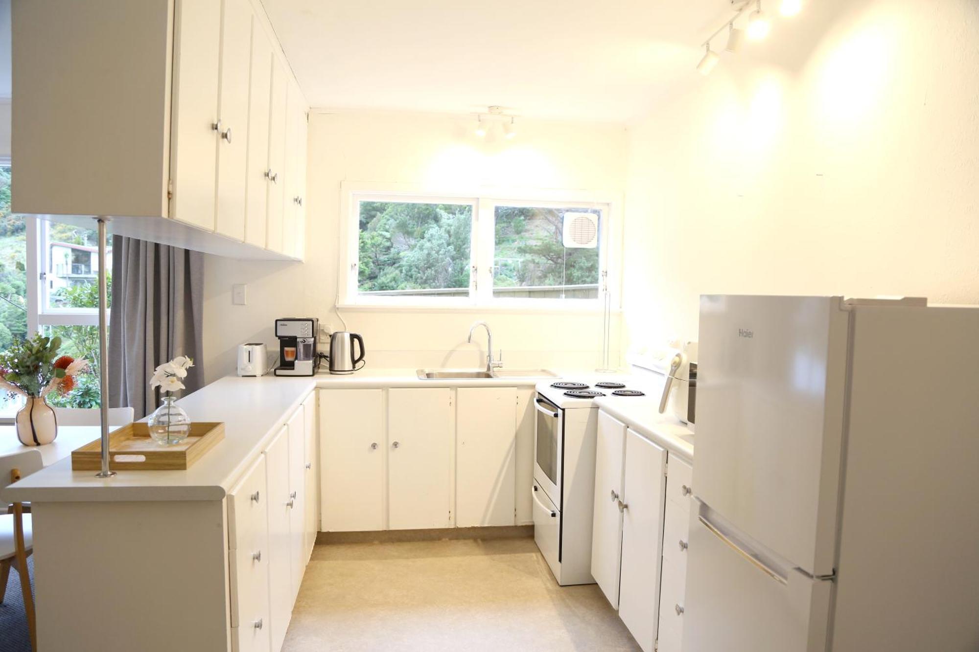 Skyline Haven - Entire Apartment - Free Parking, Espresso, Netflix - 15M To Cbd, Stadium, Ferry Веллингтон Экстерьер фото